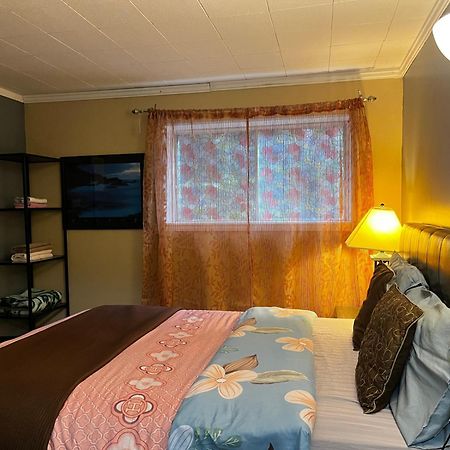 Beautiful Room Close Airport! Calgary Exterior photo